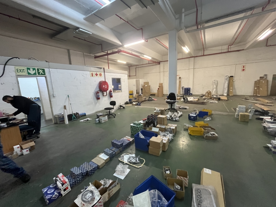 To Let commercial Property for Rent in Bellville South Industria Western Cape